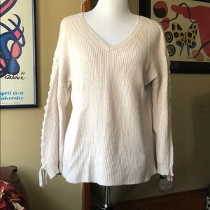 American Eagle cream v-neck sweater
